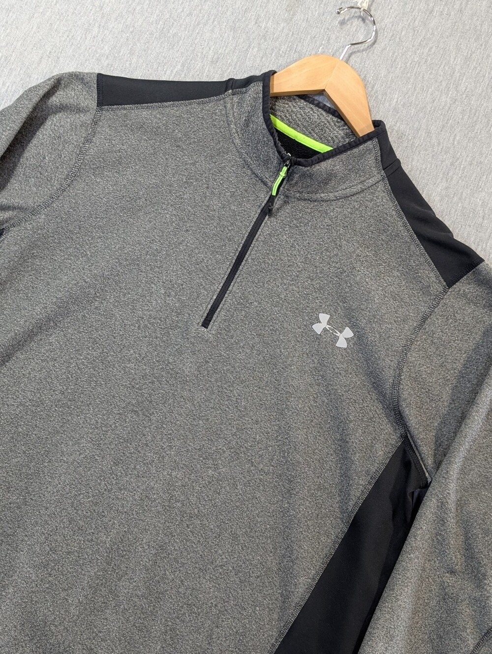 Under Armour 1/4 Zip Fleece Pullover Sweatshirt Men's XL Grey Black Neon Green